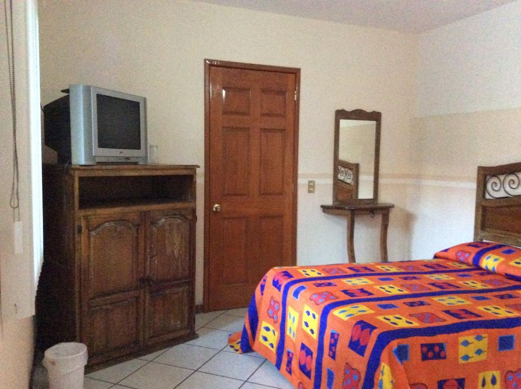 Hotel Real Текила Номер фото